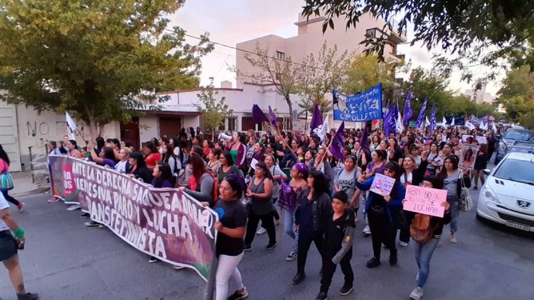 Al igual que en 2024, este sábado marcharan en Cipolletti por el Día Internacional de la Mujer.