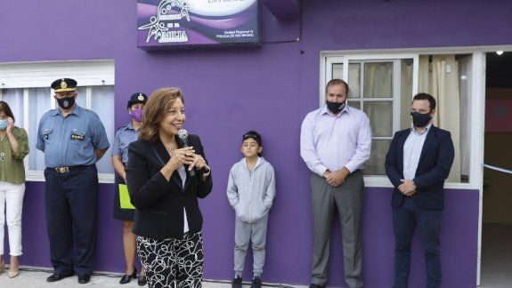Carreras inauguró una nueva Comisaría de la Familia