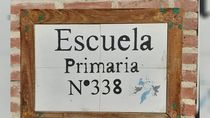 La Escuela Primaria 338 de Cipolletti insiste en pedidos urgentes de estructura básica desde octubre de 2024. La situación actual es alarmante.