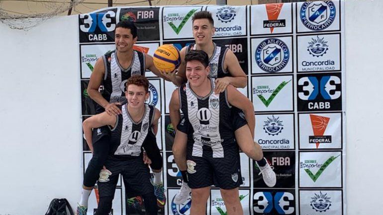 Un cipoleño ganó el torneo de volcadas en el Nacional 3x3