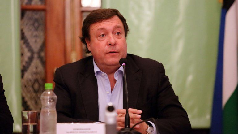 El gobernador dijo que no habrá certezas