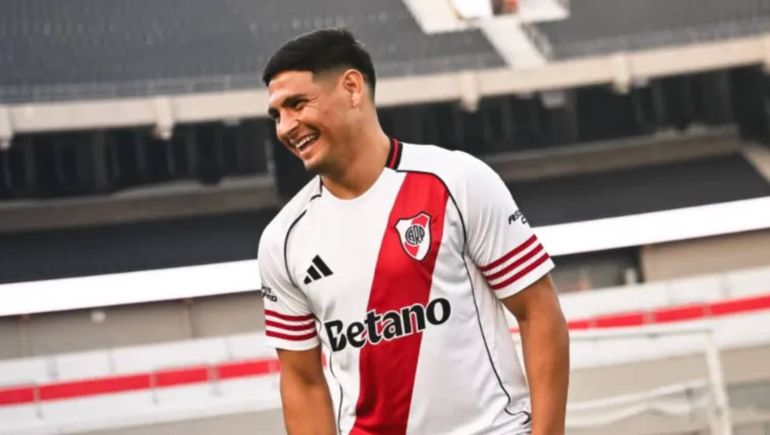 Salas podría ser titular en River.