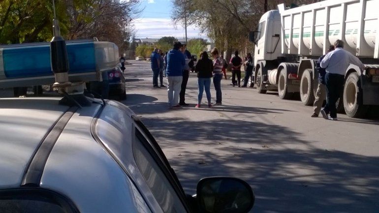 Conmoción: un hombre apareció muerto de un balazo en el interior de su casa