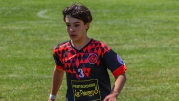 Sebastián Hernández, el pibe de Chubut que probará suerte en Italia. Juega de 3 en Fontana Trevelin.