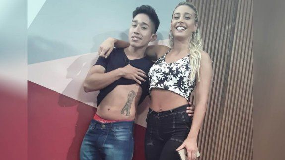 Fanático extremo: se tatuó la cola de Sol Pérez