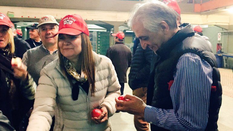 La diputada Myriam Juárez se reunió con chacareros y visitó empaques.
