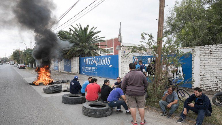 Empleados de Interlagos se esperanzan con no perder sus puestos.