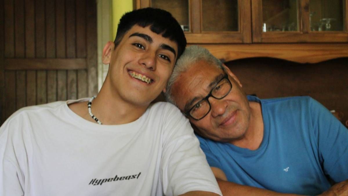 A los cinco años, Lautaro perdió a su mamá. Su papá no se hizo cargo y lo criaron su abuelo y una tía.