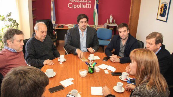 Tortoriello recibió a Lombardi y De Andreis, entre otros funcionarios.
