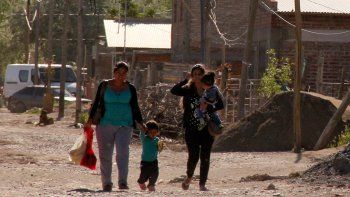 Cinco tomas, entre ellas el Barrio Obrero, esperan la ley.