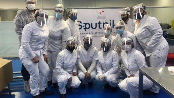 argentina ya tiene 450 mil vacunas de produccion nacional