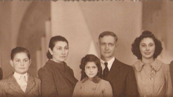 Familia von Sprecher-Sánchez