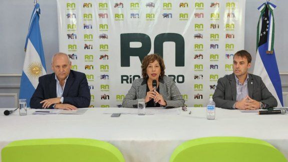 Carreras aseguró que ya hay circulación local del virus 