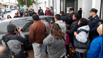 despidieron los restos de sheila en el cementerio de san miguel