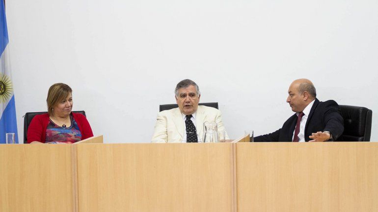 El camarista Baquero Lascano (derecha) presidió la audiencia de ayer.