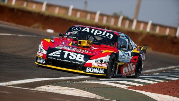 Urcera salió a flote y terminó 14° en la final del TC en Concordia