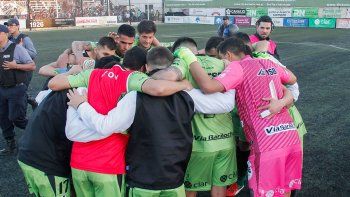 en el pino del albinegro no habra regalo de navidad