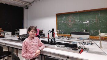 un nene de 11 anos se graduo de licenciado en fisica