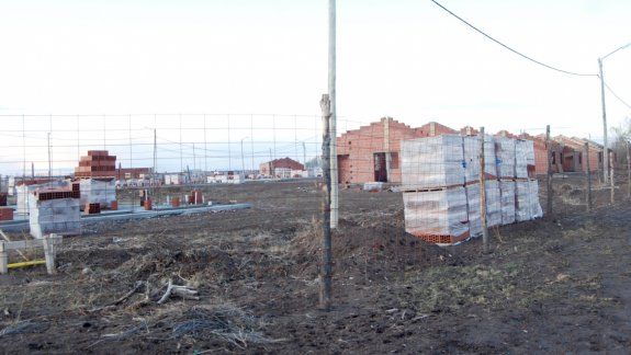 Se prevé la terminación de planes de vivienda en marcha y el inicio de varios otros en diferentes barrios cipoleños.