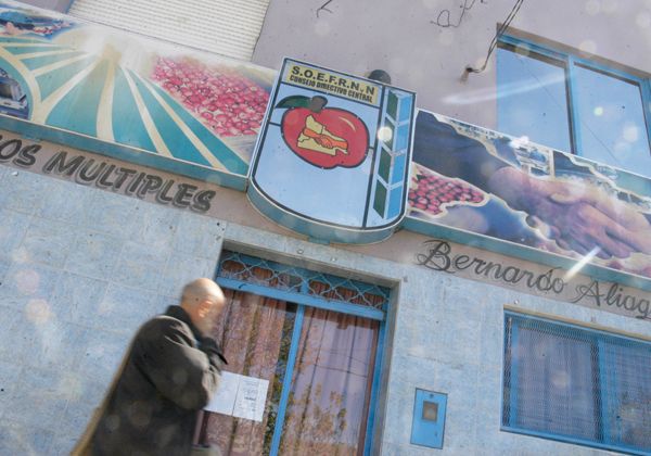 Weretilneck firmará acuerdo por viviendas