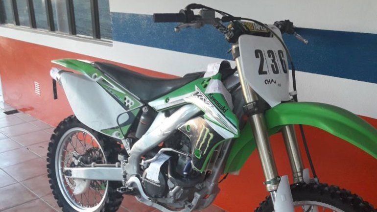 La moto robada en Cinco Saltos ya estaba en la zona del Valle Medio.