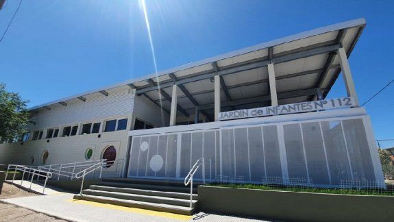 Río Negro tiene 63 obras escolares en 20 localidades