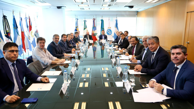 Cae la recaudación de impuestos y afecta a la salud fiscal de las provincias