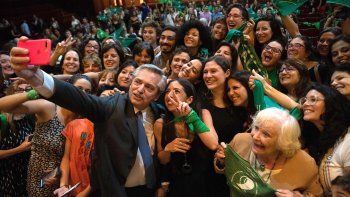 aseguran que el presidente quiere legalizar el aborto a fin de ano