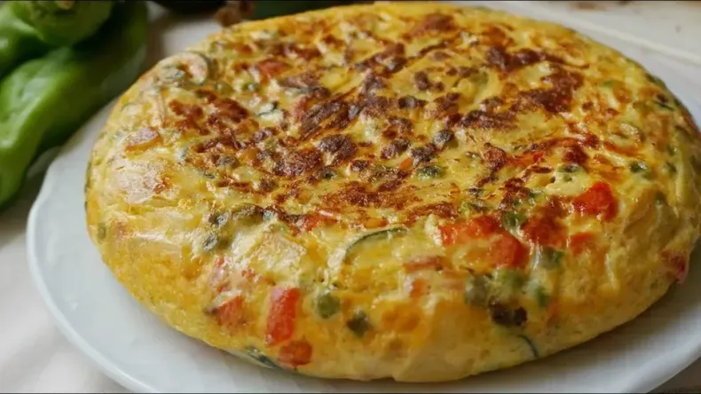 Tortilla de verdura, fácil y deliciosa. | LMCipolletti.com Tortilla de verdura, fácil y deliciosa.