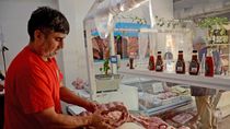 Desde la Cámara de Comercio de Cipolletti advirtieron que no hay registros de bajas del 30% en los cortes que ingresan a la ciudad.