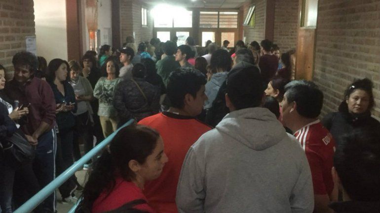 Todavía falta votar mucha gente en Neuquén 