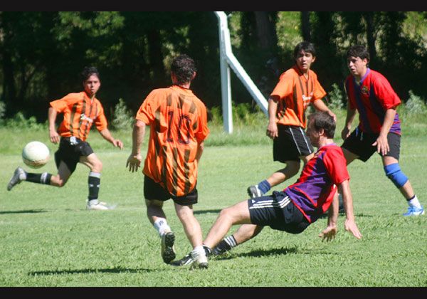 Atractiva fecha en 300 For Ever