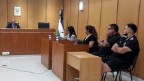 La familia Jaramillo, en una de las audiencias judiciales por las presuntas estafas cometidas. 