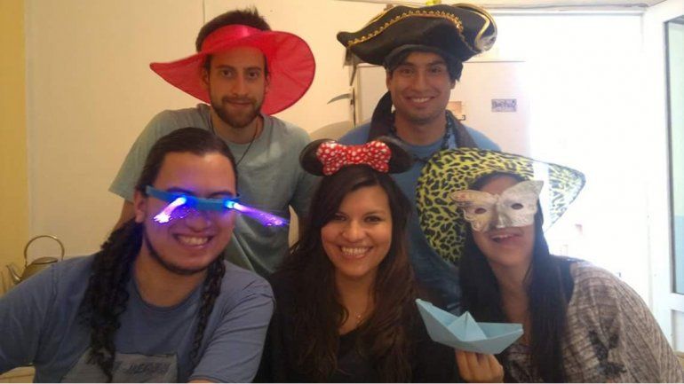 Valeria compartió un recuerdo de una tarde de mates con sus amigos