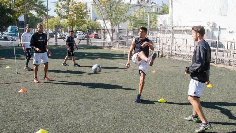 &nbsp; Carrasco evolucionó de forma positiva y entrenó con el resto del plantel.