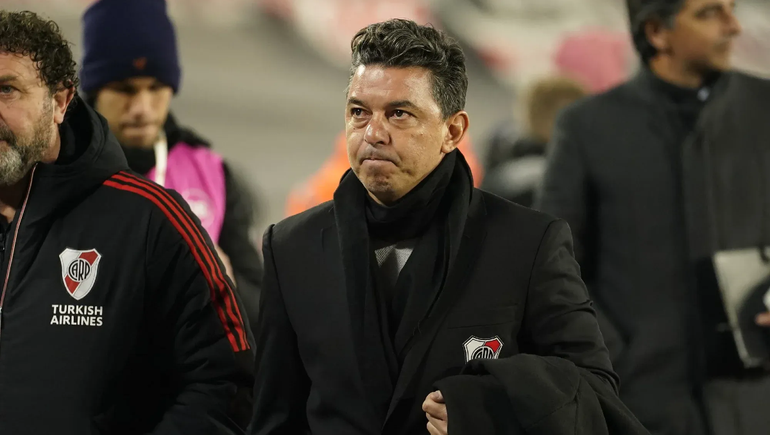 Gallardo, el palito a la dirigencia de River y la charla que mantuvo con Suárez