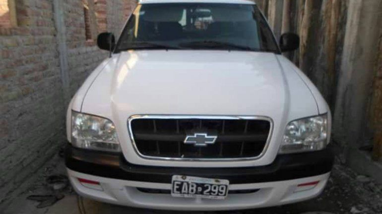 Dejó la camioneta en el mecánico, la sacaron para probarla y la robaron