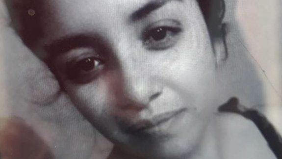 Desesperada búsqueda de una joven en todo el Alto Valle