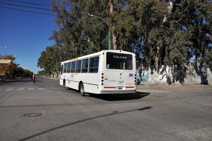 Suspenden hoy el servicio de colectivos en el barrio Costa Sur