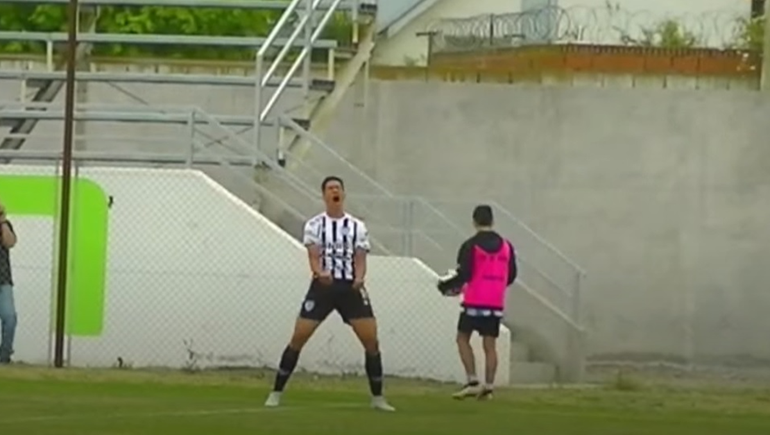 Cipolletti abrió el marcador con el grito de Jonatan Palacio. Foto: captura de pantalla