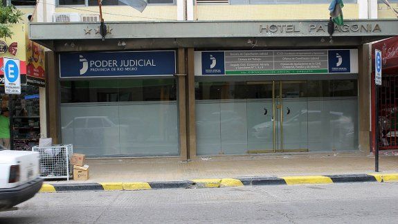 La aplastó un hombre