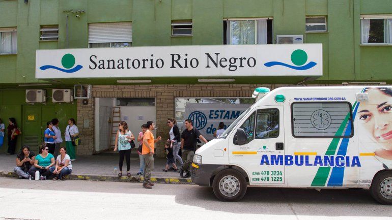 Paran los trabajadores del Sanatorio Río Negro por tiempo indeterminado