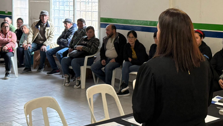 21 familias cipoleñas accedieron a la escritura de sus terrenos y viviendas.