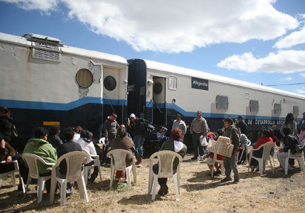 Ya fueron atendidas 300 personas en el tren sanitario