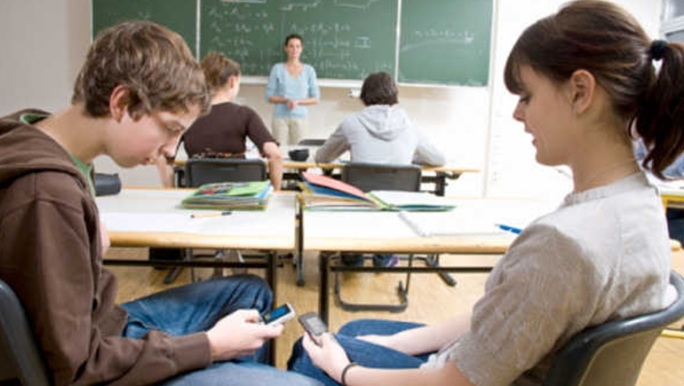 El objetivo de esta ley es fortalecer la concentración y mejorar el rendimiento académico. 