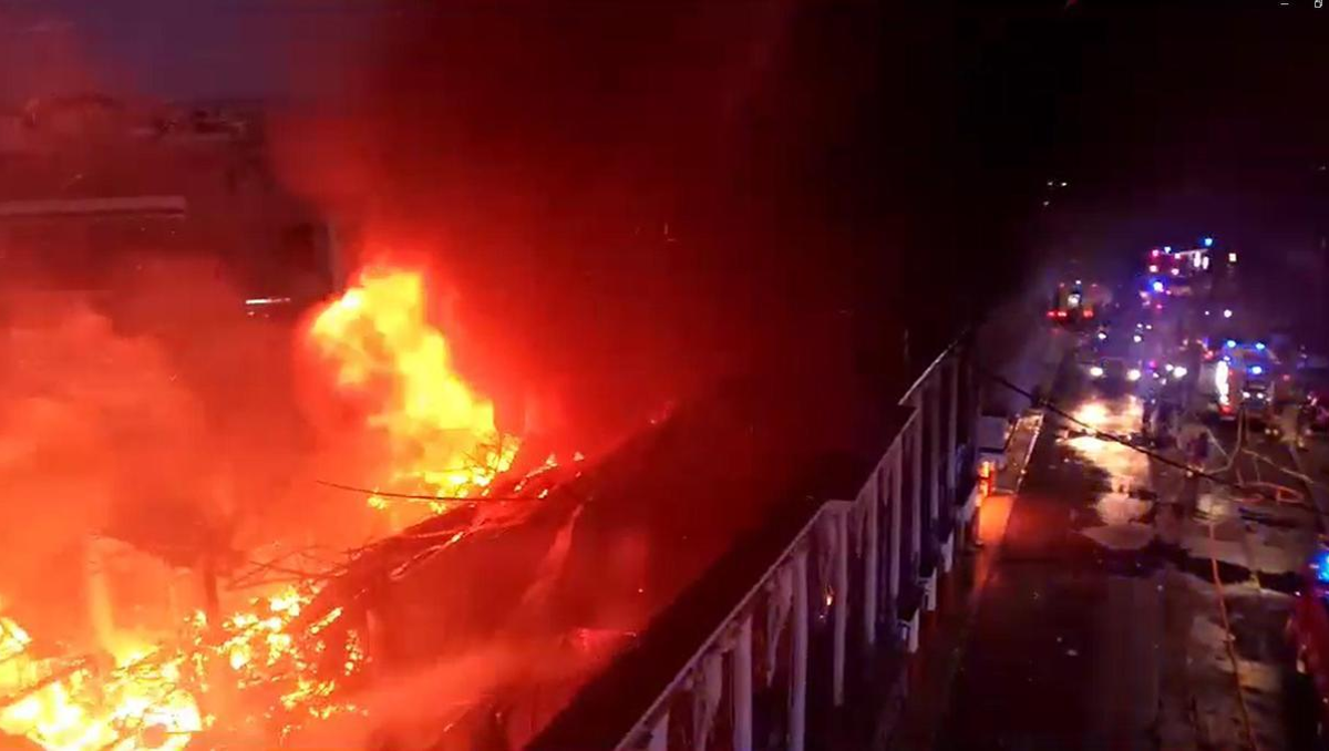 España: voraz incendio en un boliche deja al menos 13 muertos