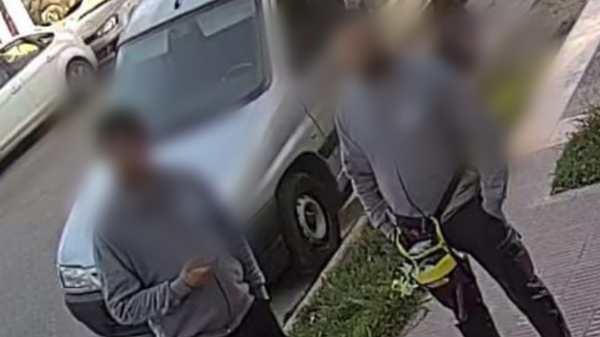 Qué pasó con los trabajadores de Flow Personal de la foto viral