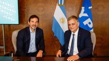 El acuerdo entre Pampa Energía e YPF asegura una currícula técnica alineada con los estándares de la industria actual. | LMCipolletti.com El acuerdo entre Pampa Energía e YPF asegura una currícula técnica alineada con los estándares de la industria actual.