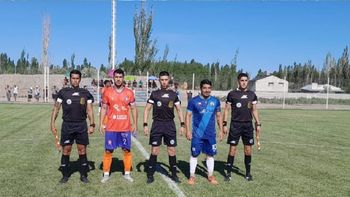 Tablas entre La Amistad y Deportivo Roca. Foto gentileza: Magazzine Mundial. Tablas entre La Amistad y Deportivo Roca. Foto gentileza: Magazzine Mundial.