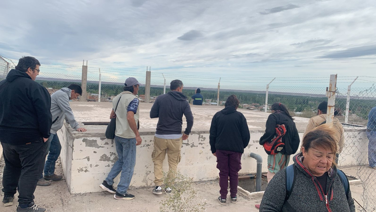 El Municipio recorrió Balsa Las Perlas y prometió mejoras en el servicio eléctrico de bombas de agua.